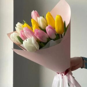 Ramo de 30 delicados tulipanes